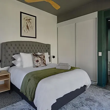 Ira - Luxury Apt With City & Mountain Views Cape Town Exterior photo